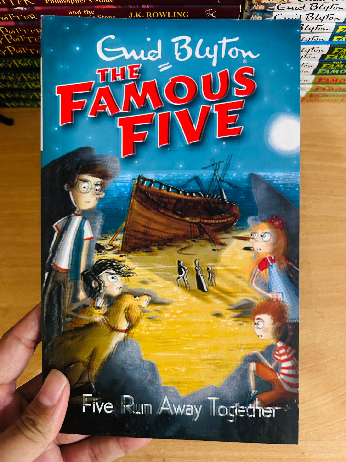 The Famous Five (কিশোর Level 1)