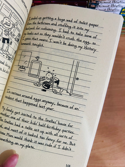 Diary of a Wimpy Kid (কিশোর Level 2)